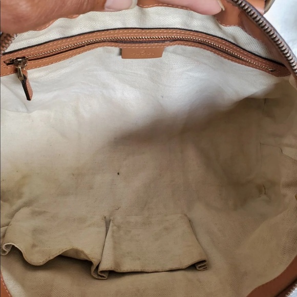 Authentic Vintage Gucci Bag in Fair Condition - Picture 7 of 8